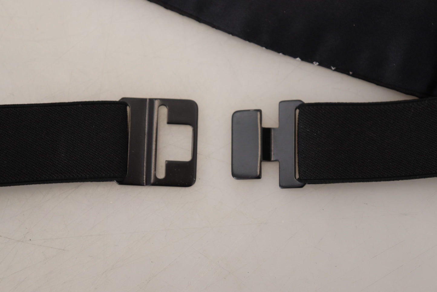 Dolce & Gabbana Ceinture de smoking élégante en soie à pois